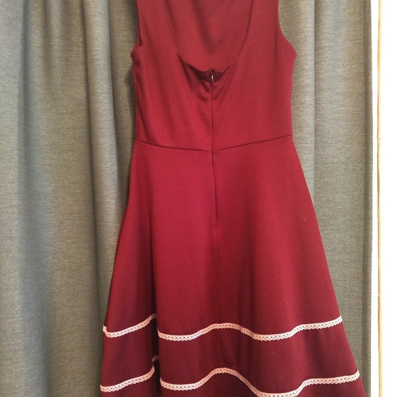 Fleet Collection Coquette Dress - Picture 5 of 5